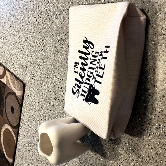 Tooth Themed Items - Picture 1 of 7